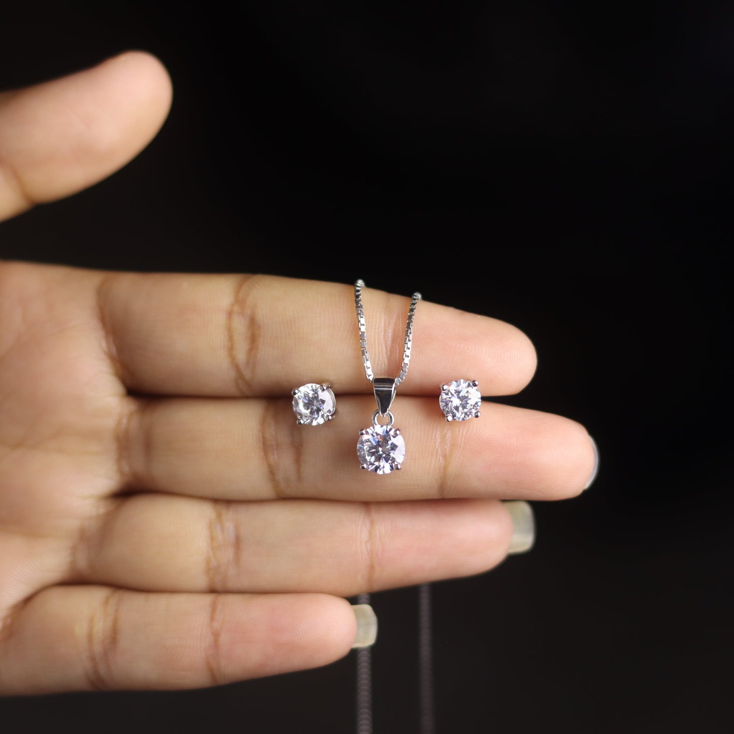 Classic Solitaire Jewellery Set