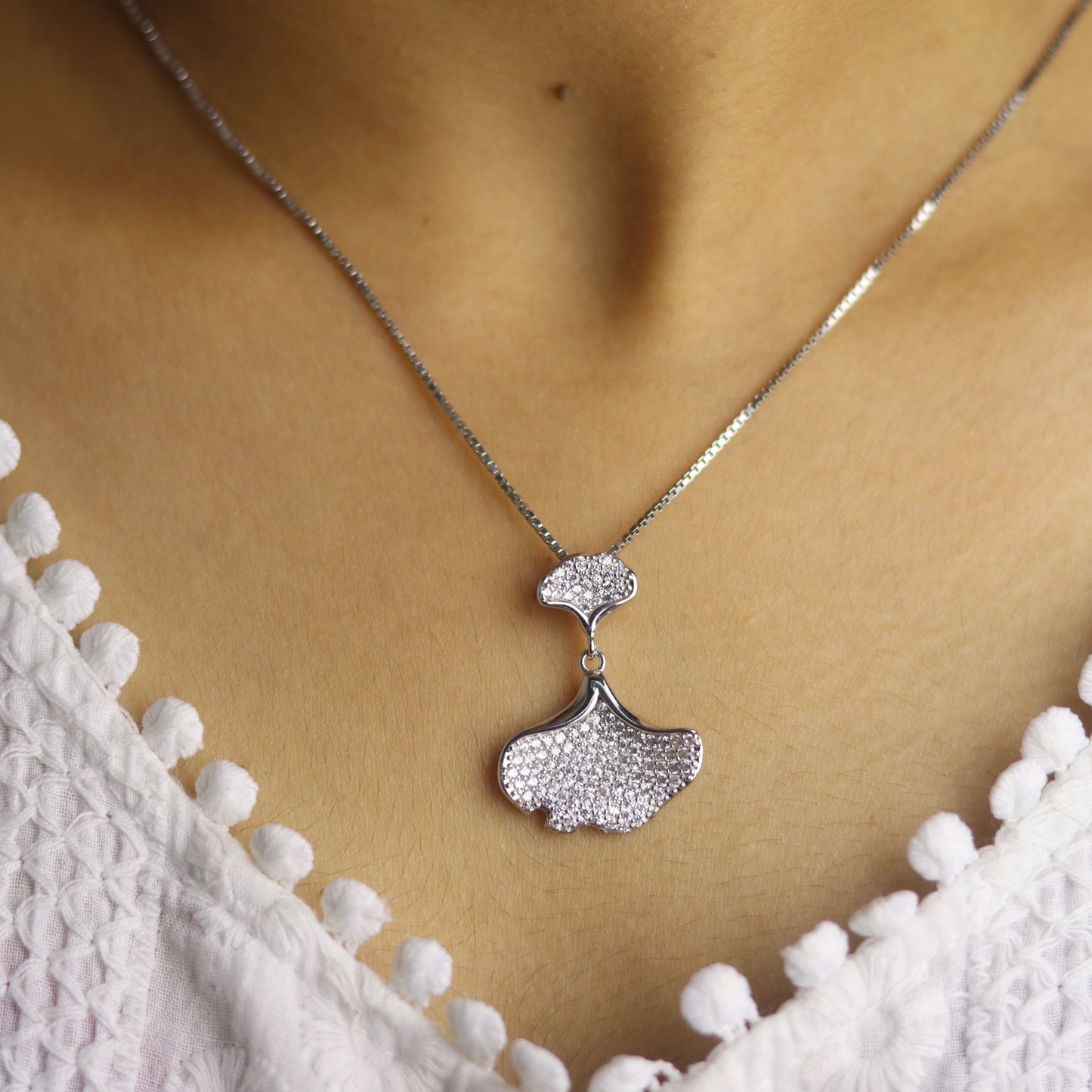 Silver Whisper Pendant Set