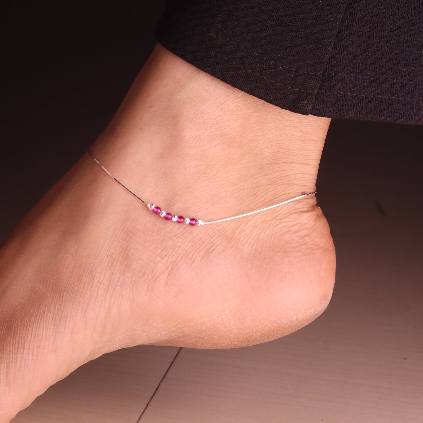 Sleek Delicate Bead Silver Payal for Women