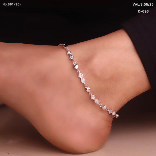 Twinkling Charm Silver Payal for Women