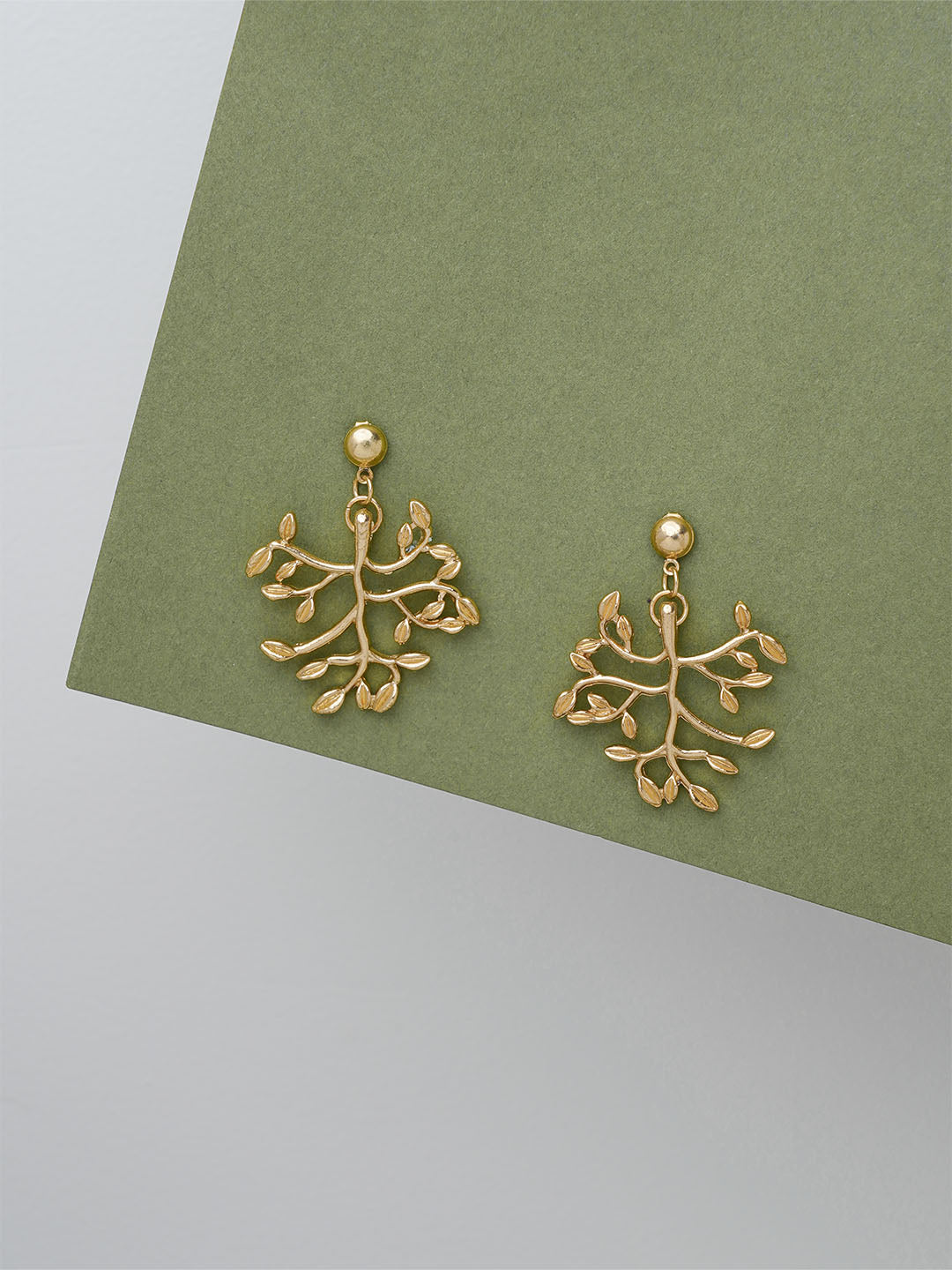 Golden Leaf Earring